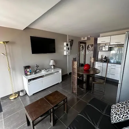 Apartment Cap D'agde, Village Naturiste, Port Nature 5, Coursive Agde